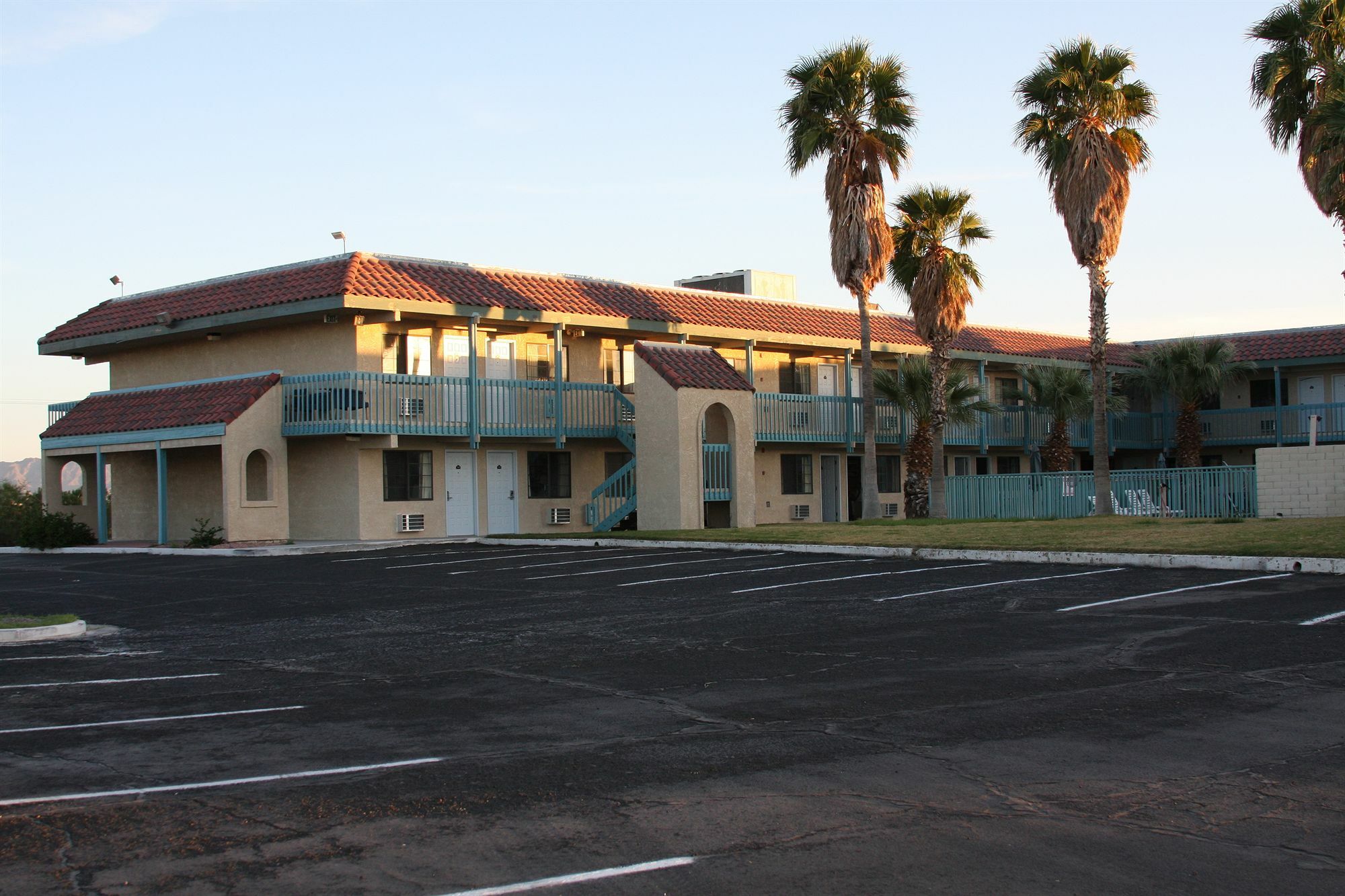 Days Inn & Suites By Wyndham Needles Exterior foto